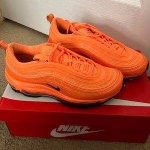 Nike Women’s Air Max 97